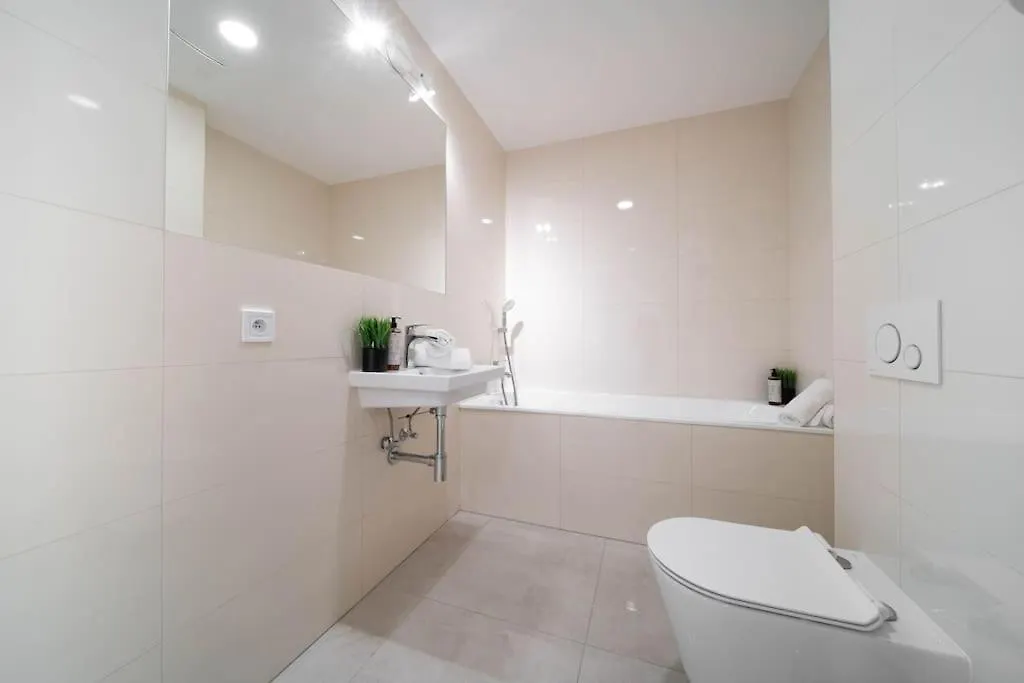 Cavallo Penthouse Xl Suite Terrace City Center Prague 0*,  Czech Republic